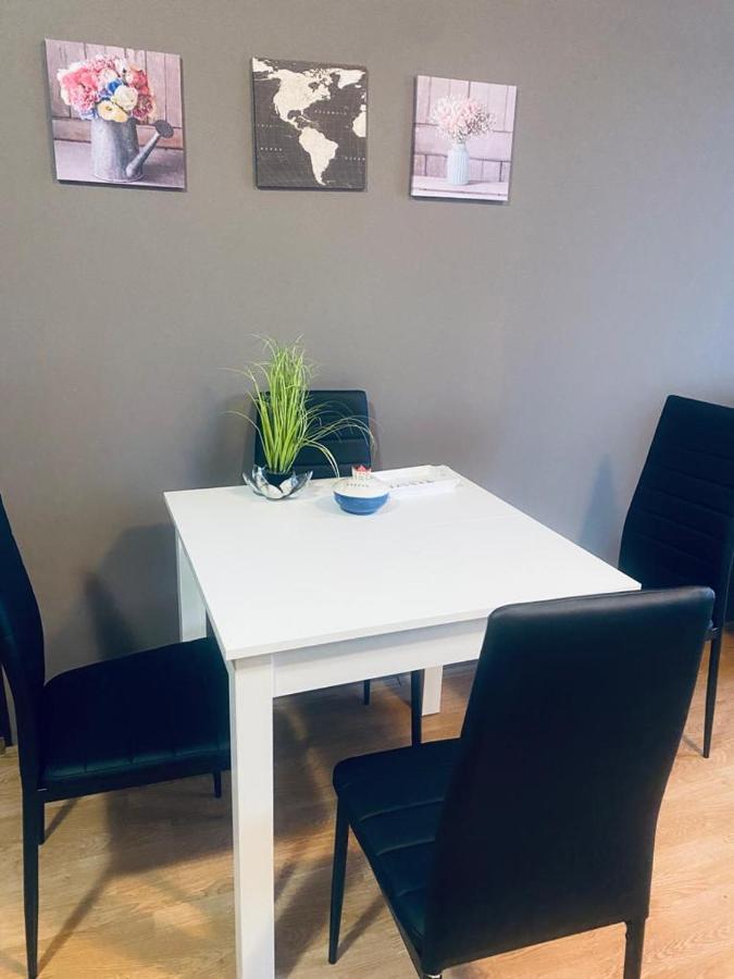 Apartman Jarun Zagreb Buitenkant foto